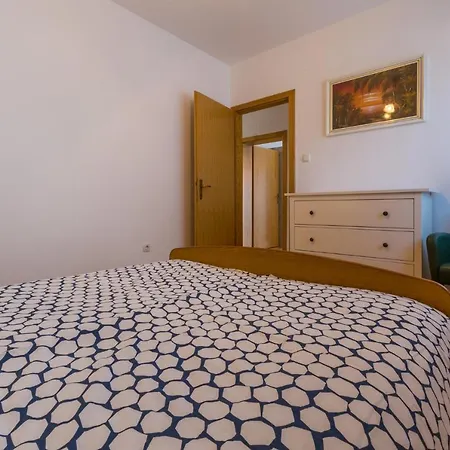 Apartment Amila