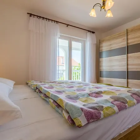 Amila * Crikvenica