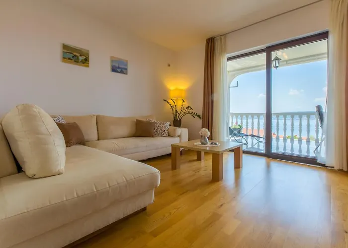 Amila * Crikvenica