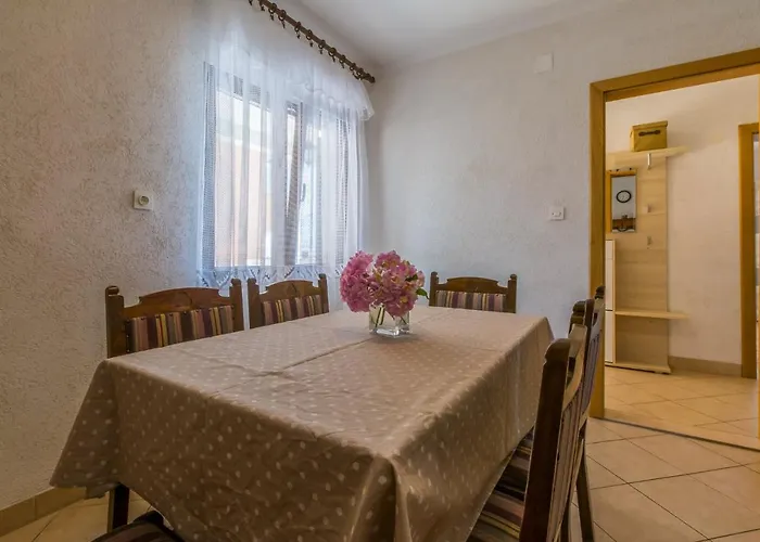 Διαμέρισμα Amila Crikvenica